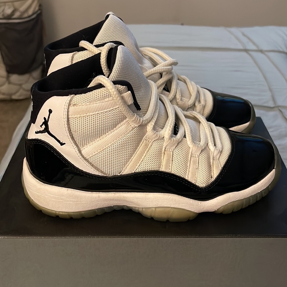 Jordan’s - Picture 2 of 4